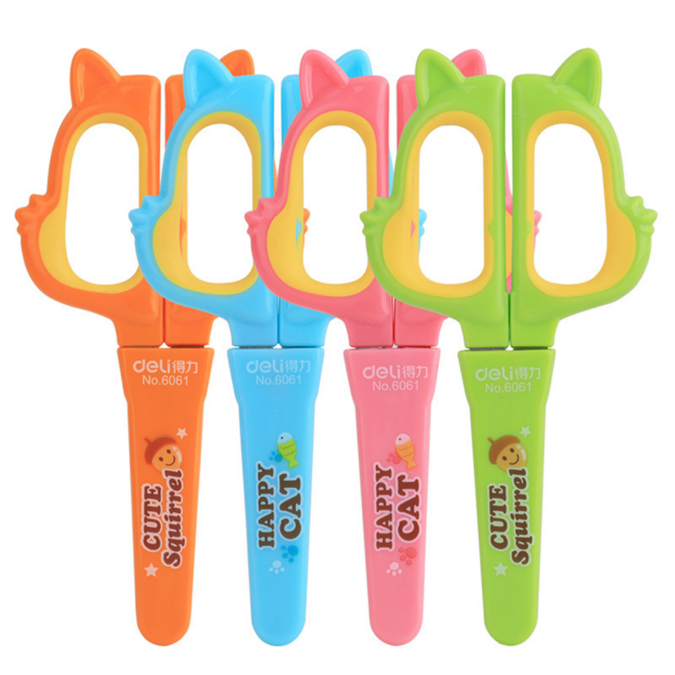 Deli 138 mm Kılıflı Küt Okul Makası
